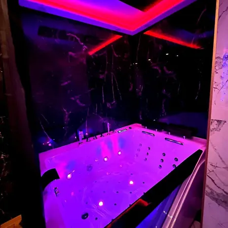 Proche Paris-orly Entier Et Son Jacuzzi Grigny (Essonne)